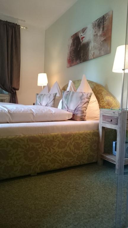Gasthof Krisplwirt Hotel Room photo